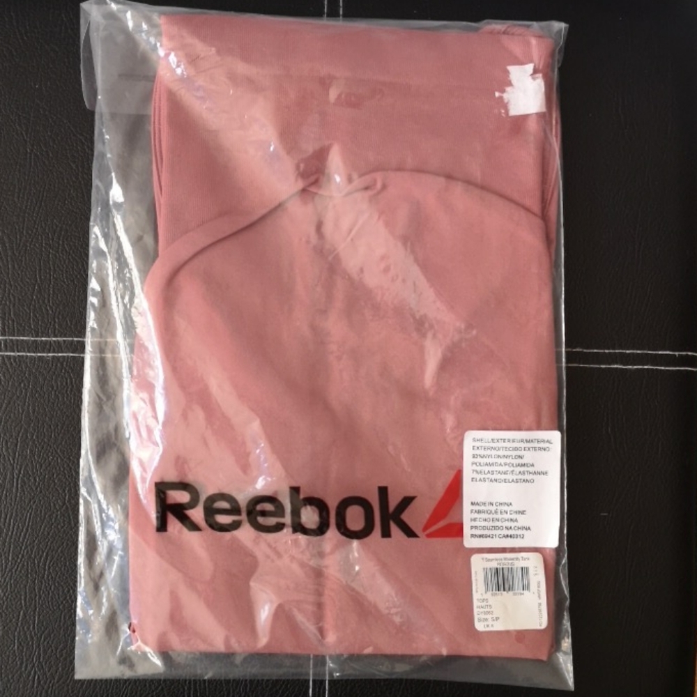 NWT Reebok Maternity Seamless Tank, Small, Rose